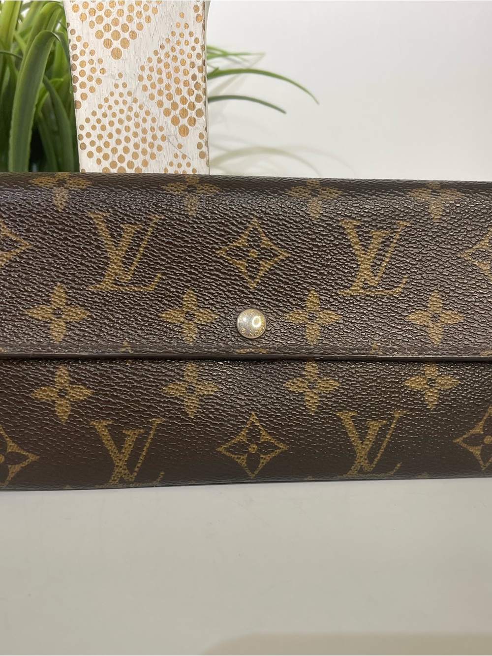 Louis Vuitton Monogram Sarah Wallet